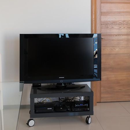 Seaview Luxury Penthouse With Shared Swimming Pool Daire Għajnsielem Dış mekan fotoğraf